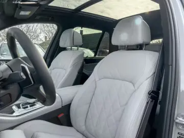BMW X5 40d M 2026.LUFTF.PANO.