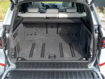 BMW X5 40d M 2026.LUFTF.PANO.