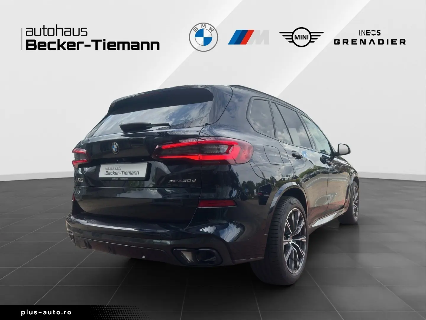 BMW X5 xDrive30d M Sport 2-ACHS   AHK   Panorama   M