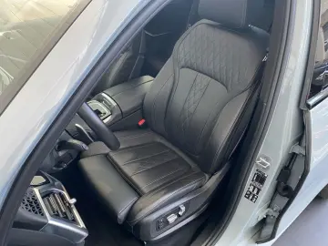 BMW X5 xDrive30d M Sport Pro Pano AHK 22´´ Sportabga