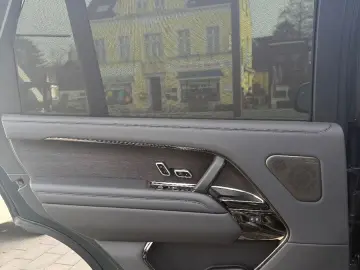 LAND ROVER Range Rover Business Class 4-Seats MATT VOLL
