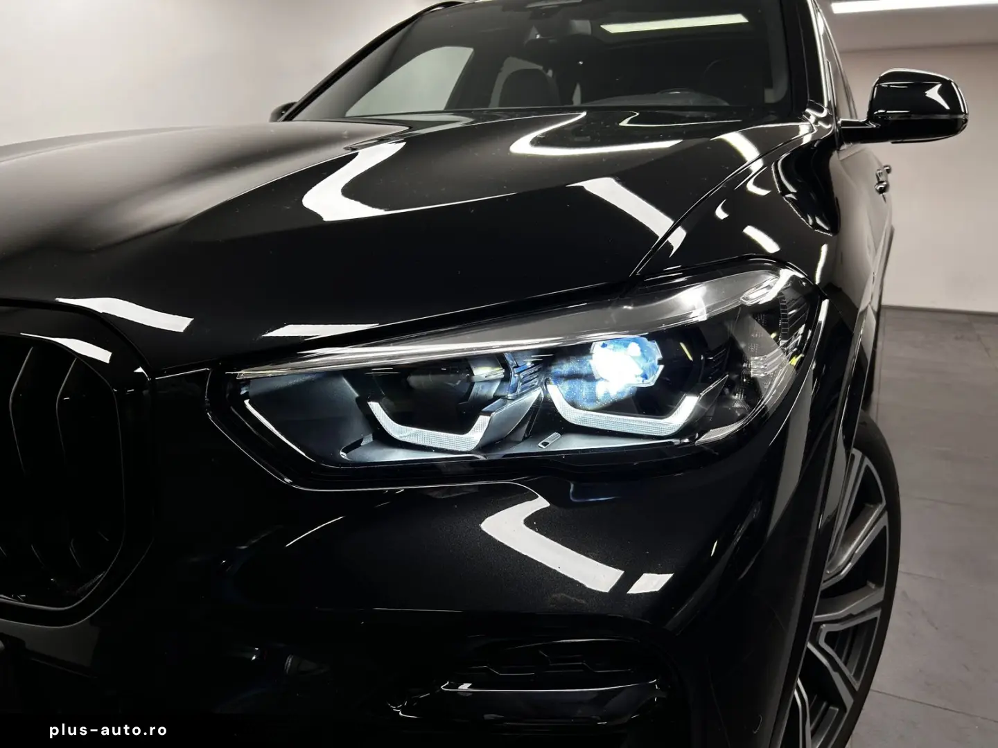 BMW X5 xDrive30d M Sportpaket Pano. AHK DAB LED Komf