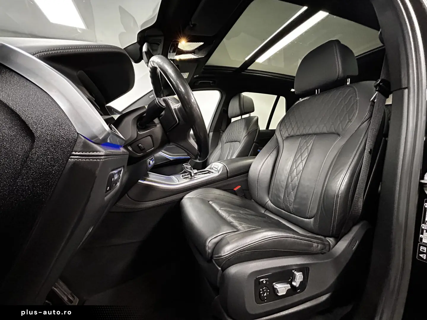 BMW X5 xDrive30d M Sportpaket Pano. AHK DAB LED Komf