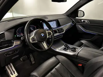 BMW X5 xDrive30d M Sportpaket Pano. AHK DAB LED Komf