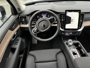 Volvo XC90 XC 90 Plus Dark Plug-In Hybrid AWD