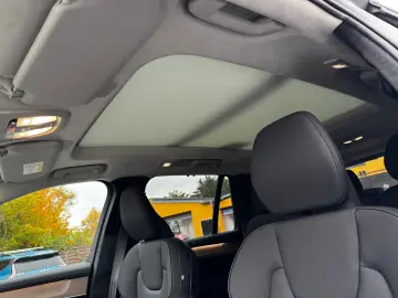 Volvo XC90 XC 90 Plus Dark Plug-In Hybrid AWD