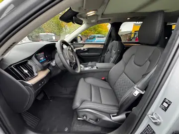 Volvo XC90 XC 90 Plus Dark Plug-In Hybrid AWD