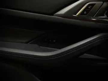 BMW M440I Coupe M-SPORTPAKET CARBON-DACH 1.HAND LED