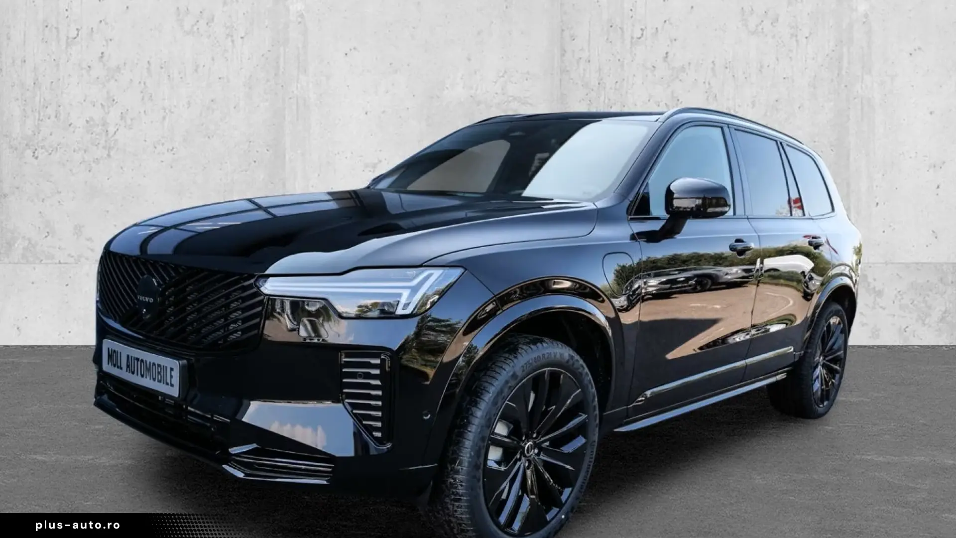 Volvo XC90 T8 AWD Plug-In Hybrid Black Edition