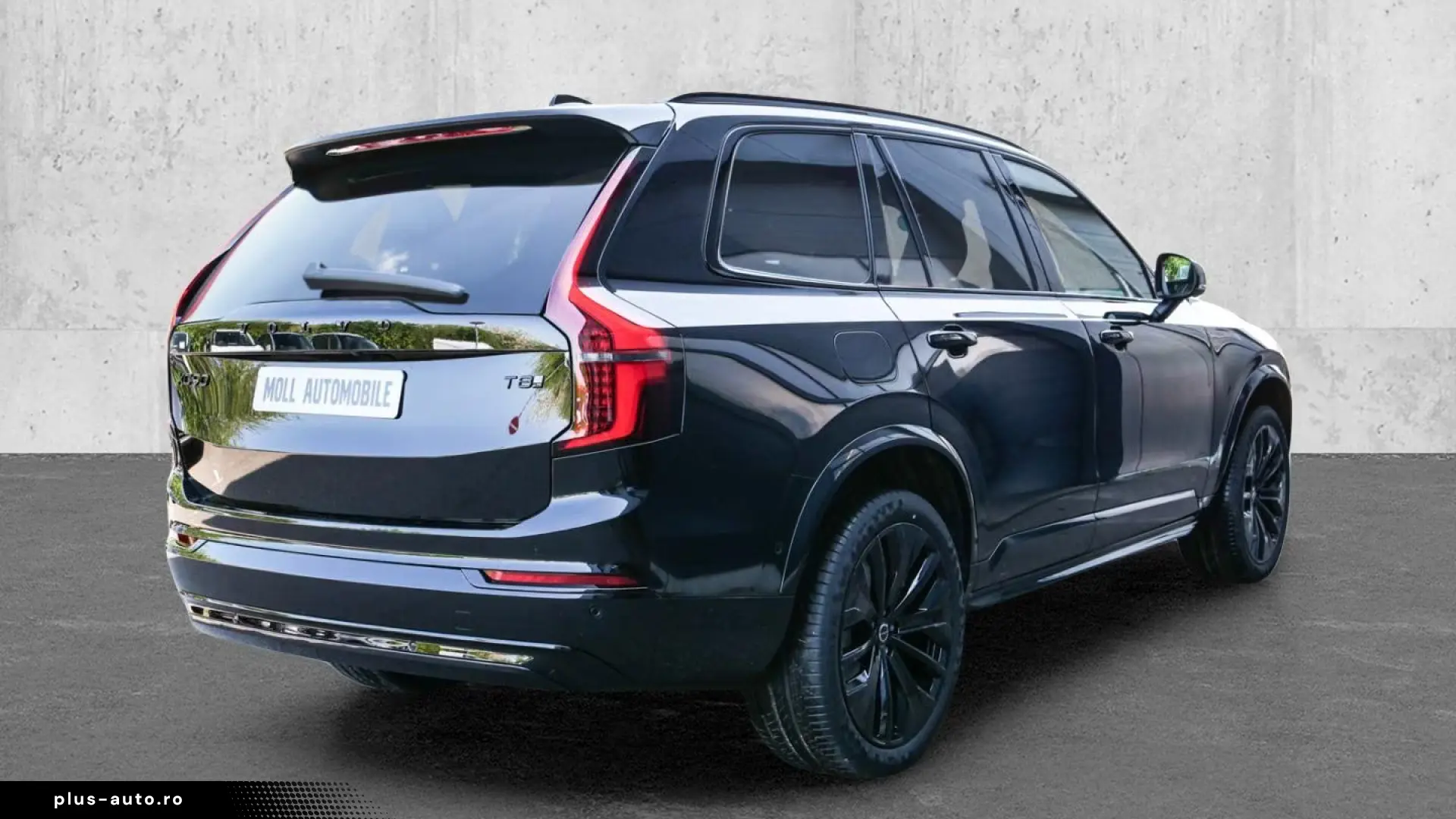 Volvo XC90 T8 AWD Plug-In Hybrid Black Edition