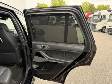 BMW X5 M Competition. Soft-Close. Massage.