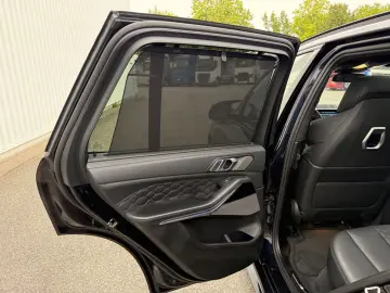 BMW X5 M Competition. Soft-Close. Massage.