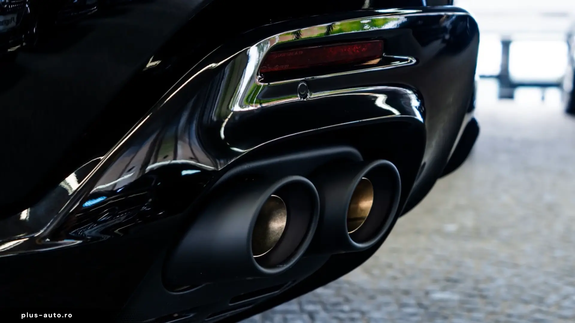Ferrari Purosangue NOVITEC CARBON 360  LIFT 23