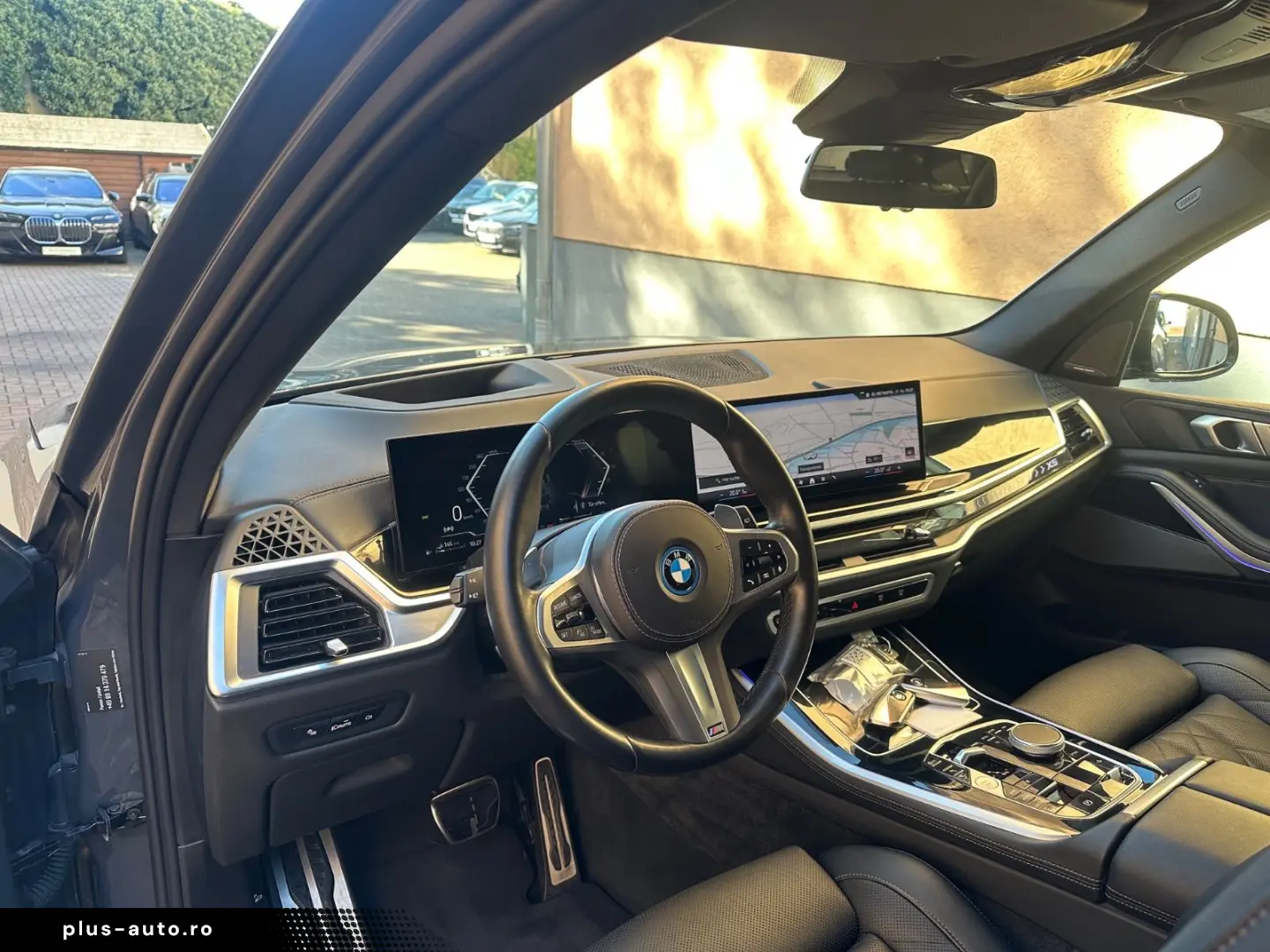 BMW X5 xDr50e M Sport Pro AHK H&K Iconic Shadow 360
