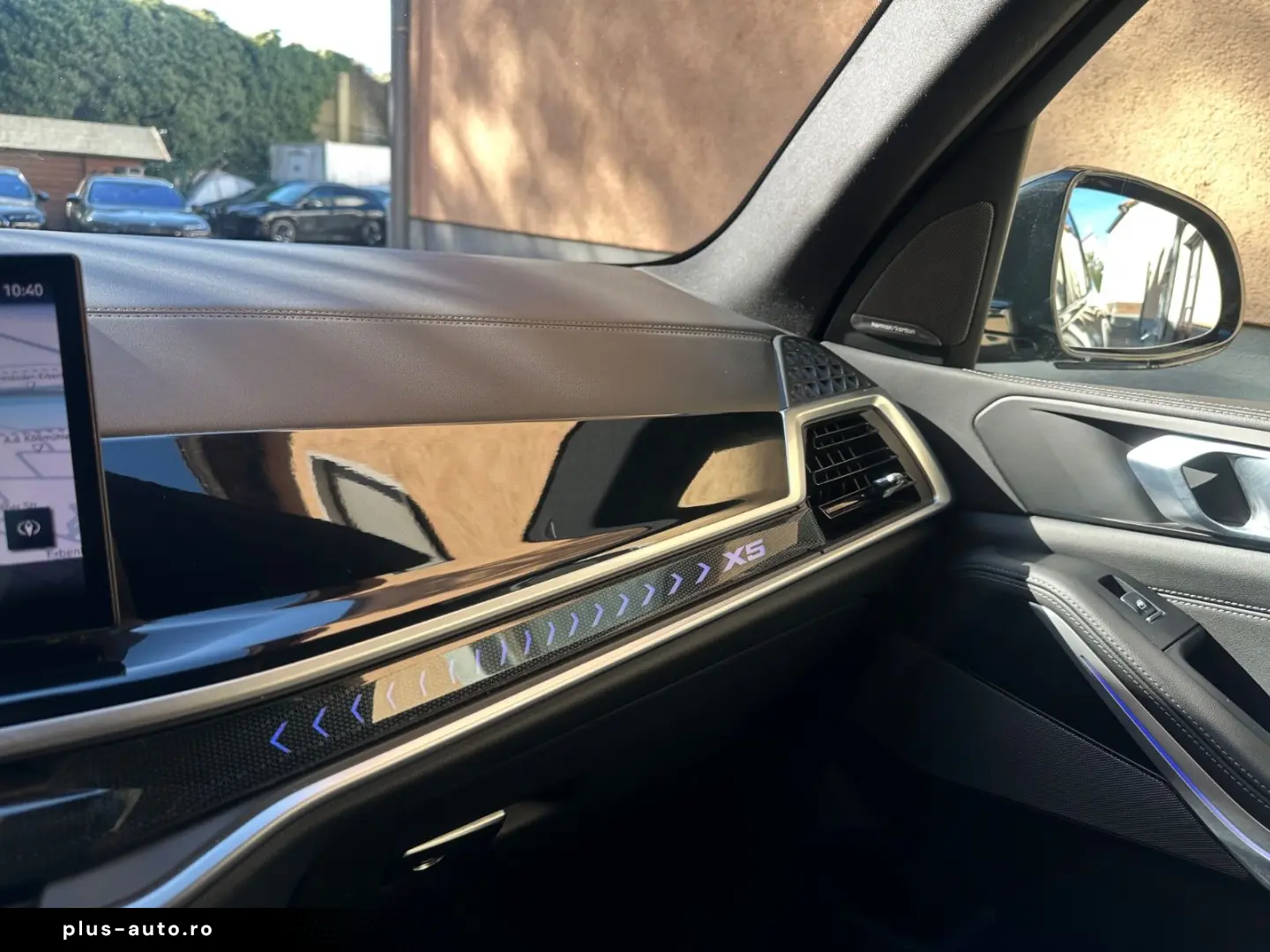 BMW X5 xDr50e M Sport Pro AHK H&K Iconic Shadow 360