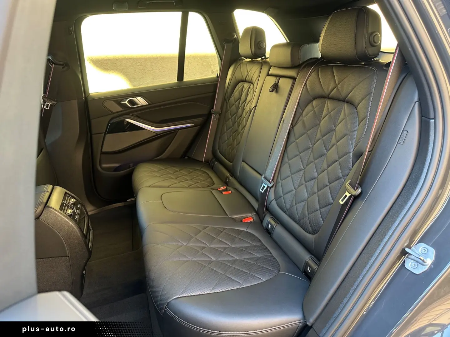 BMW X5 xDr50e M Sport Pro AHK H&K Iconic Shadow 360