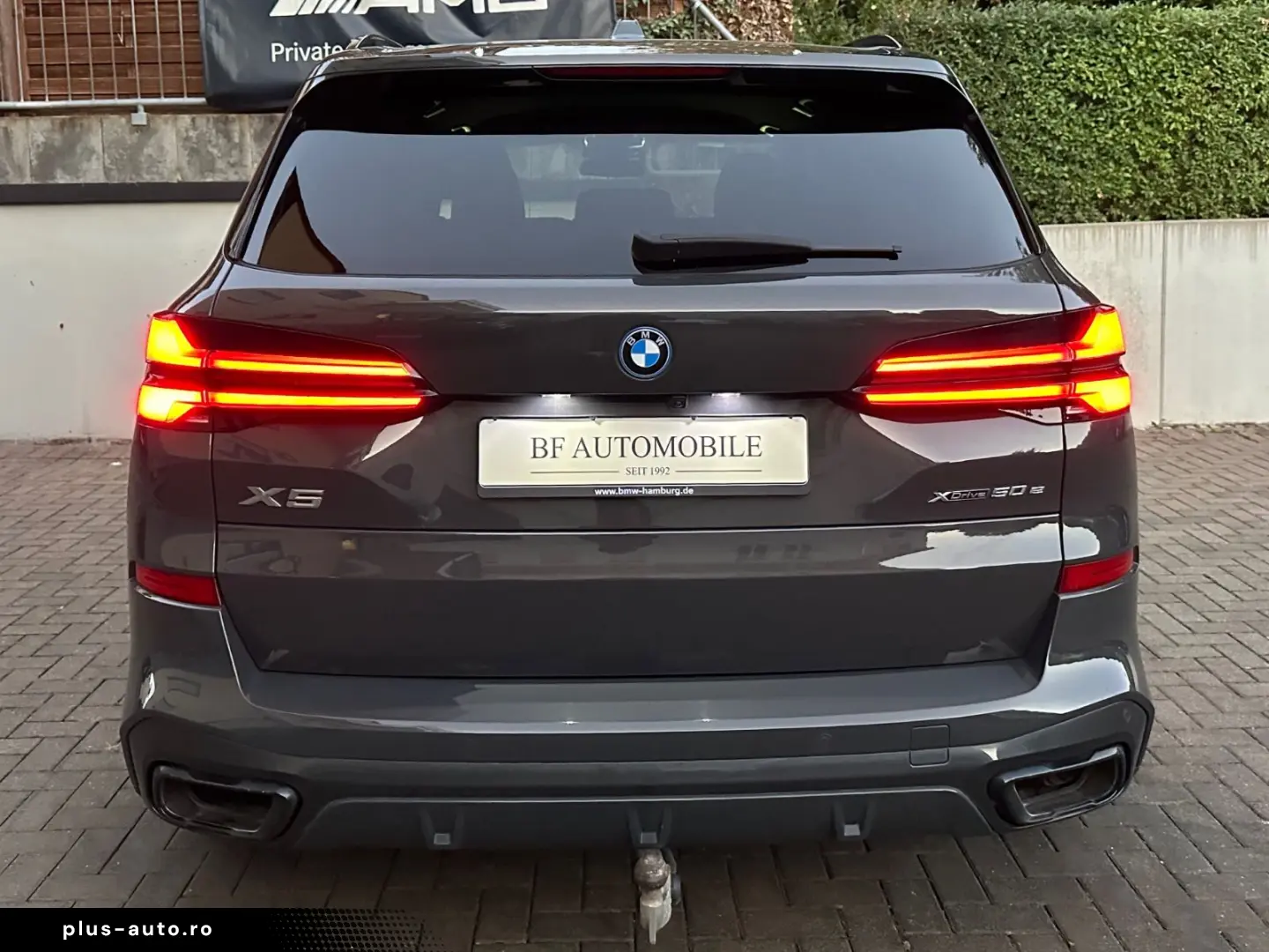 BMW X5 xDr50e M Sport Pro AHK H&K Iconic Shadow 360