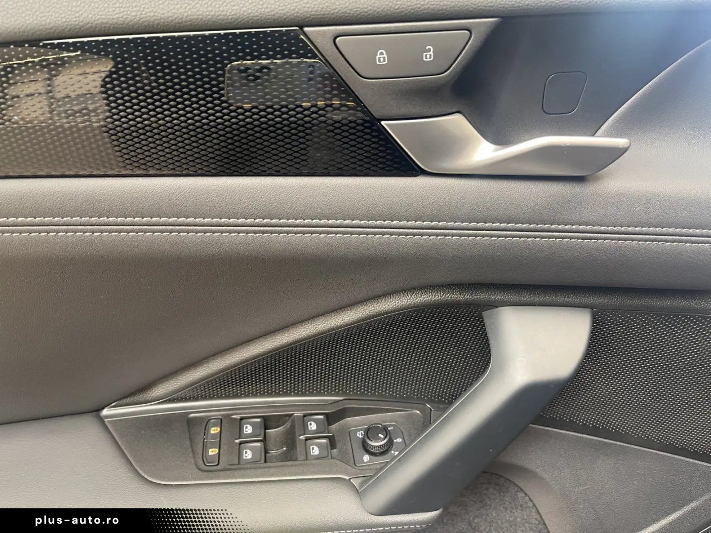 VOLKSWAGEN Tayron 2025 — imagine 9
