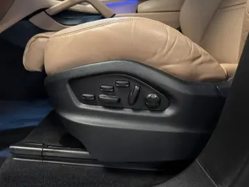 PORSCHE Cayenne 3.0E-Hybrid SPORT DESIGN-PANO-VOLL