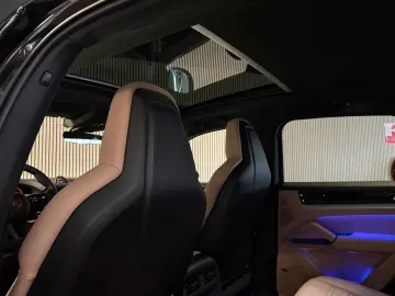 PORSCHE Cayenne 3.0E-Hybrid SPORT DESIGN-PANO-VOLL