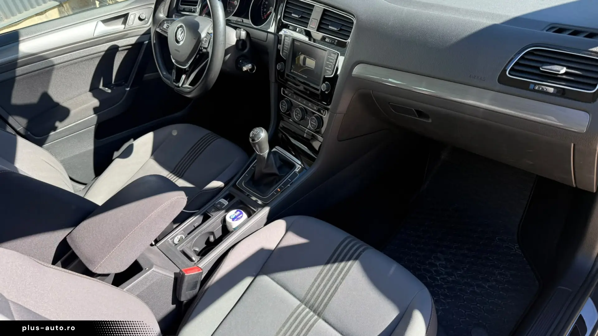 Volkswagen Golf 7 Allstar 2016 1.6 Tdi 110Cp Euro6 Bi-xenon