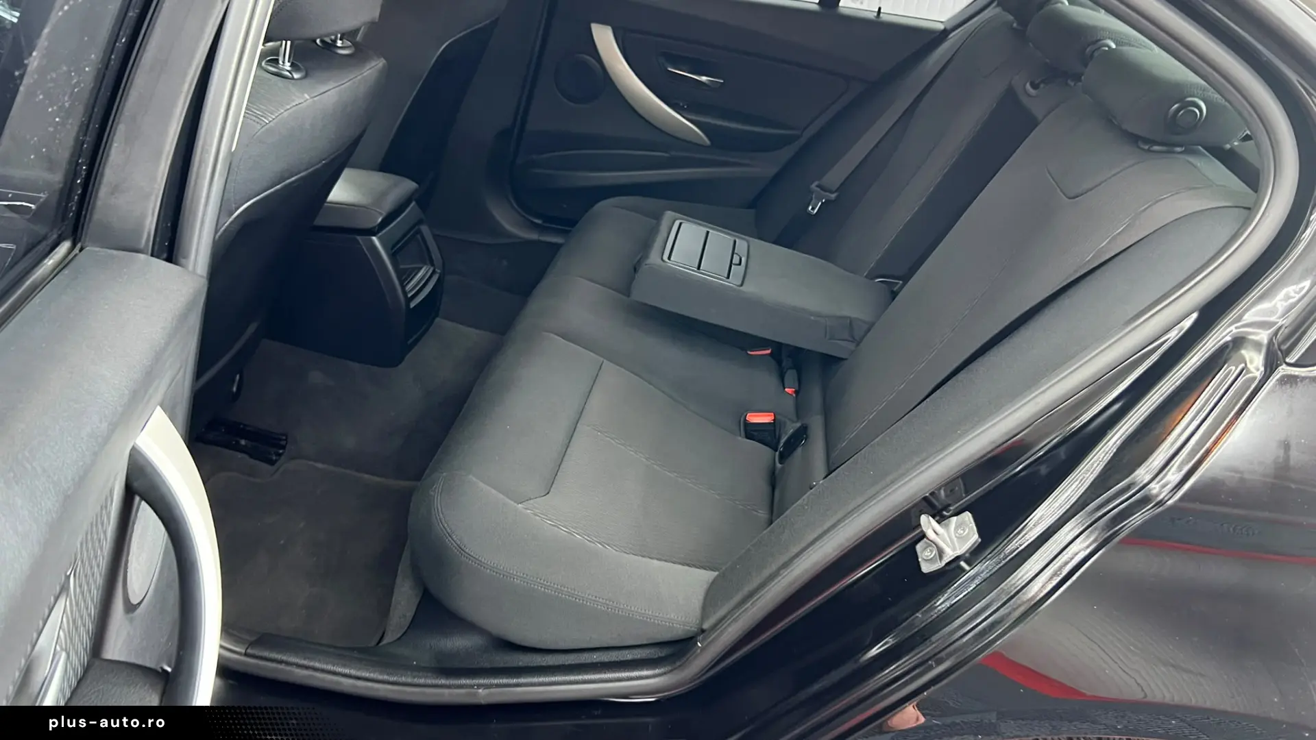 BMW SERIA 3  AN 2018  EURO 6  AUTOMAT  RAR EFECTUAT RECENT
