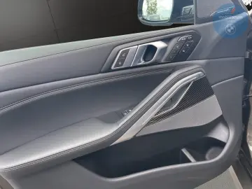 BMW X6 xDrive40d M-Sport AHK Massage