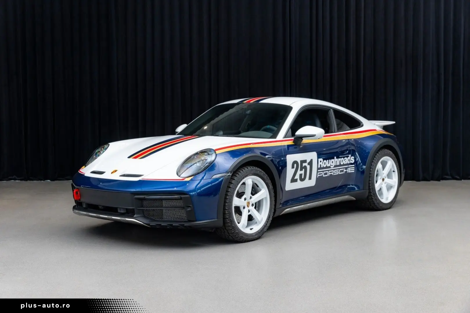 PORSCHE 911 Dakar