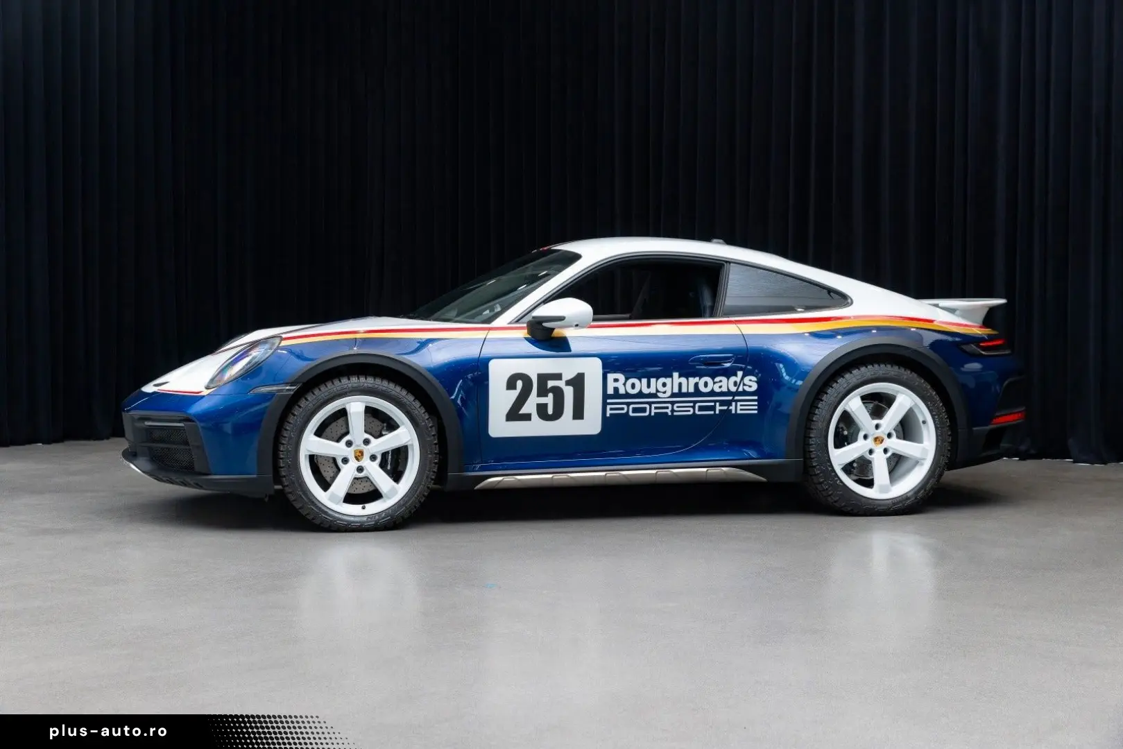 PORSCHE 911 Dakar