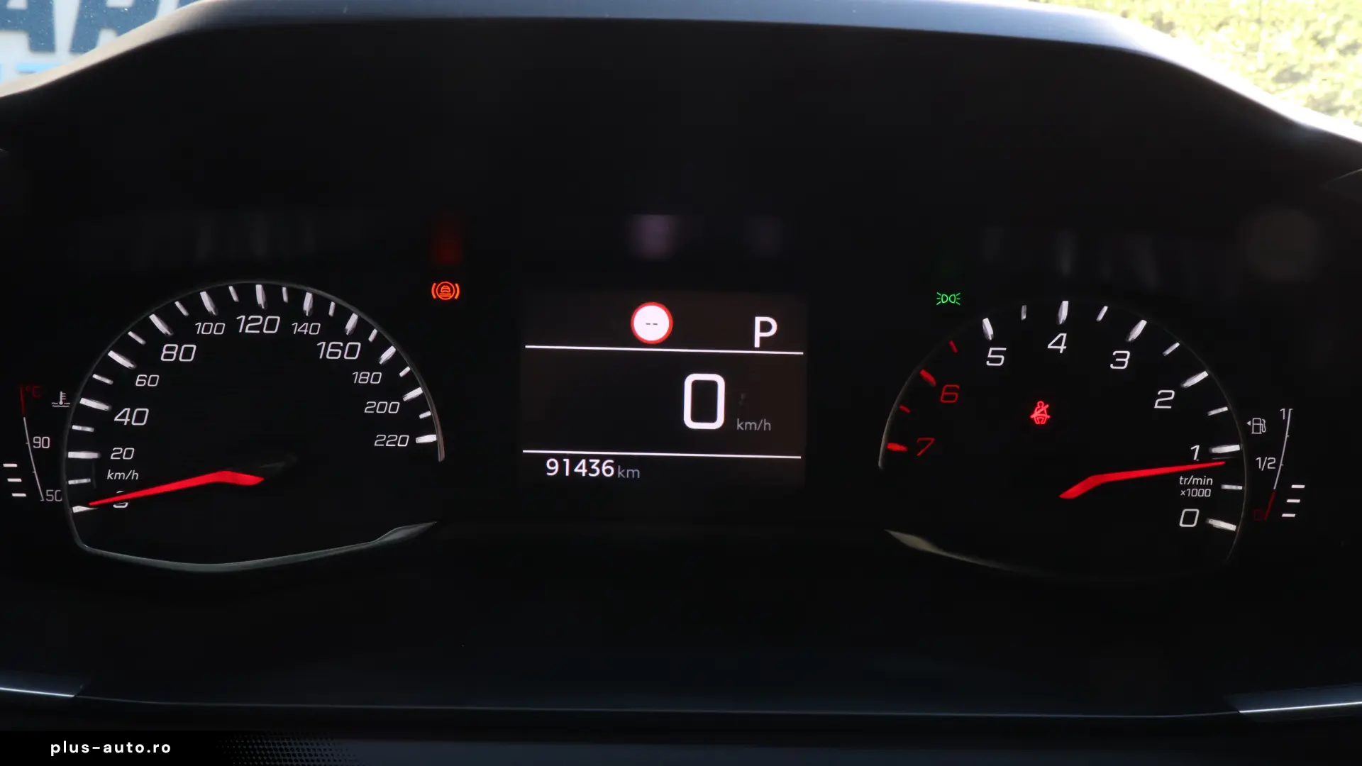 Peugeot 2008 PureTech 130 EAT8 Allure Pack