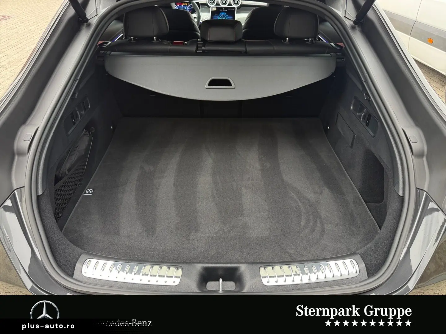 MERCEDES-BENZ GLC 43 4M Coupé Pano CARBON Distro LED&hellip;
