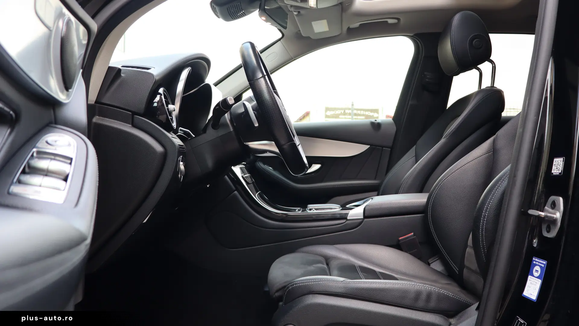 Mercedes-Benz GLC 300 de 4Matic 9G-TRONIC AMG Line Plus