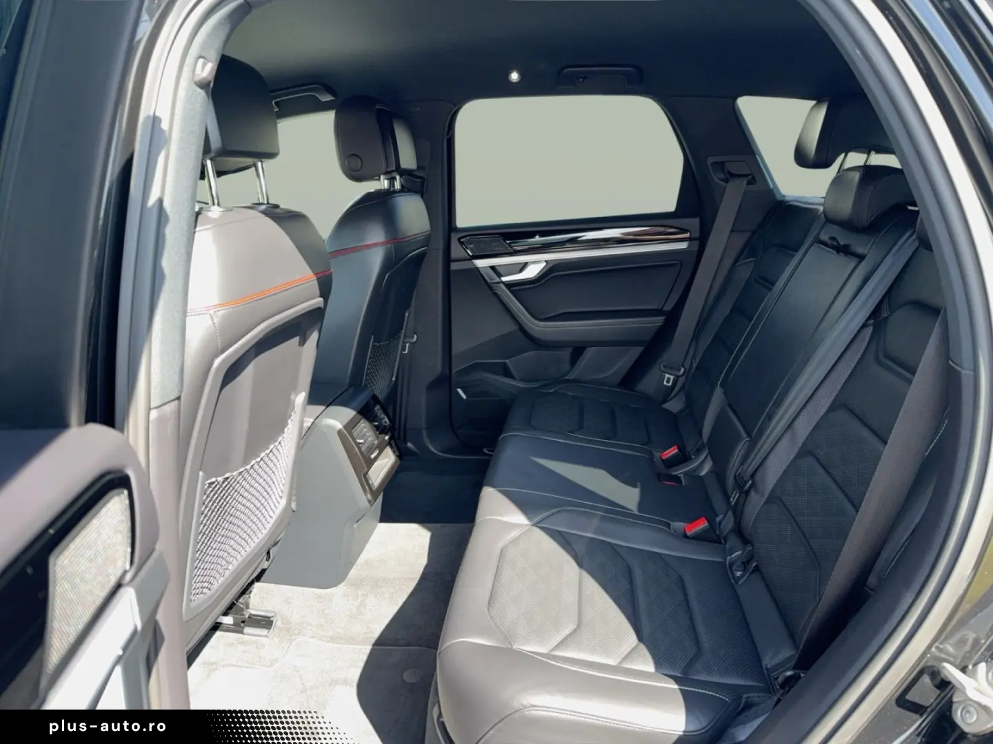 VW Touareg  Edition 20  3.0TDI 4M R-LINE AHK LUFTF
