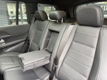 MERCEDES-BENZ GLS 450d-AMG-St.Hz.-7-Si-HUD-Air-23 Bu…