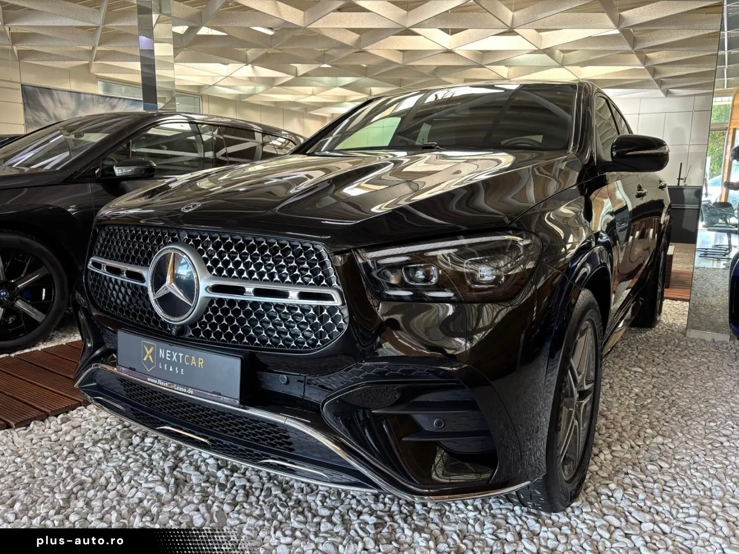 MERCEDES-BENZ GLE GLE 300d 4Matic AMG Standheizung Burmester