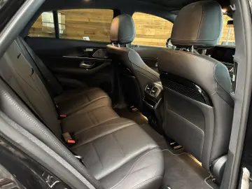 MERCEDES-BENZ GLE GLE 300d 4Matic AMG Standheizung Burmester
