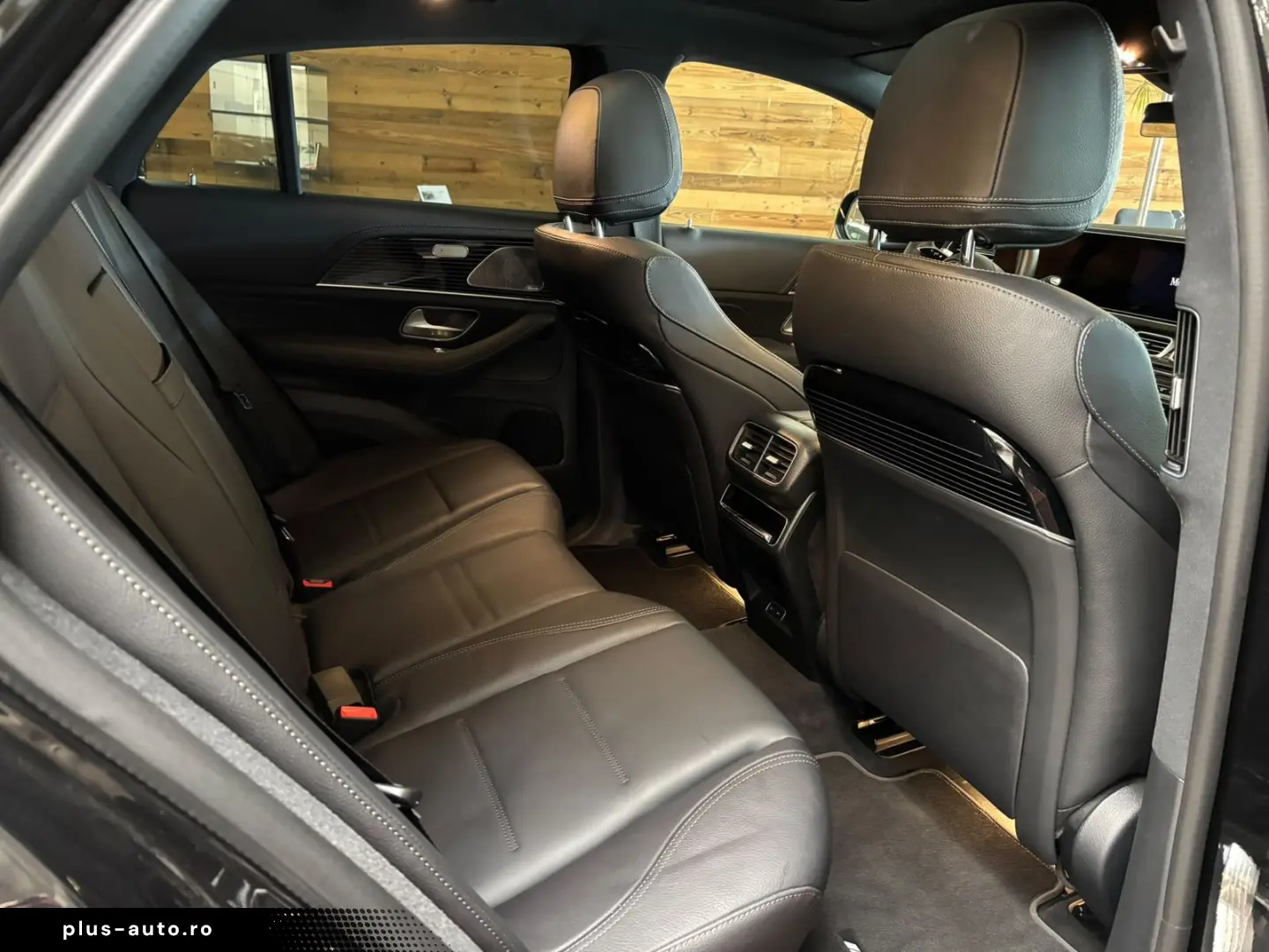 MERCEDES-BENZ GLE GLE 300d 4Matic AMG Standheizung Burmester