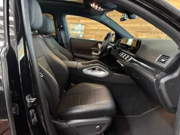 MERCEDES-BENZ GLE GLE 300d 4Matic AMG Standheizung Burmester