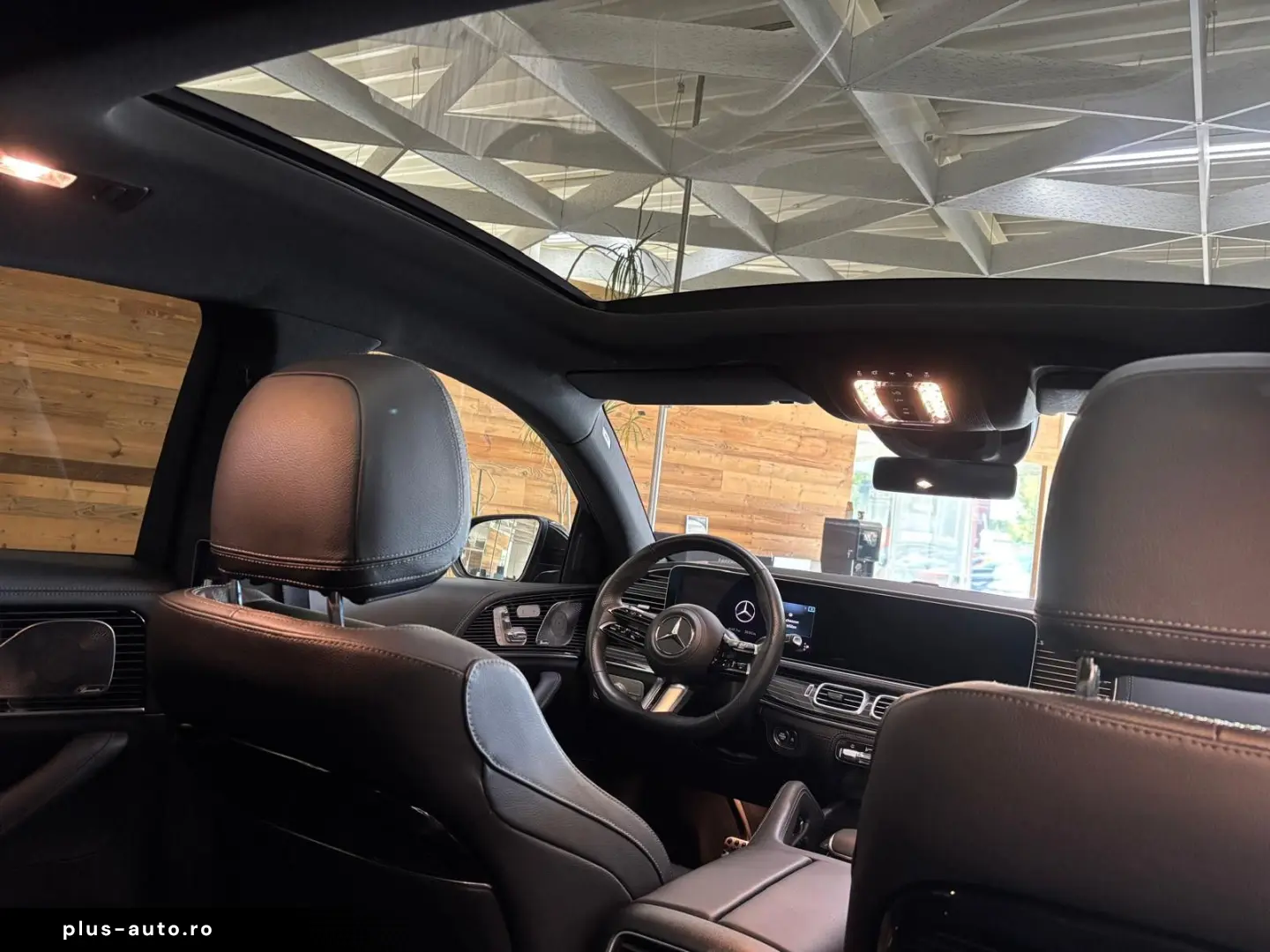 MERCEDES-BENZ GLE GLE 300d 4Matic AMG Standheizung Burmester
