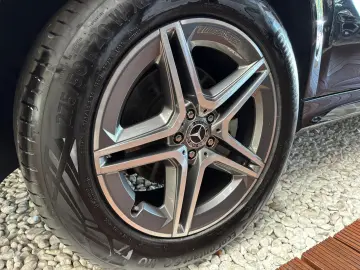 MERCEDES-BENZ GLE GLE 300d 4Matic AMG Standheizung Burmester