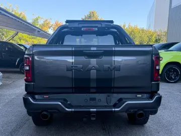 DODGE RAM 1500 CREW CAB SPORT 3.0 V6