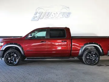 DODGE RAM 5.7 Laramie PANO HK APPLE NAVI KAMERA R20