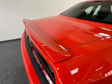 DODGE CHALLENGER  R T-5.7L-V8 HEMi AUS 1. HAND