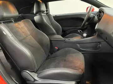 DODGE CHALLENGER  R T-5.7L-V8 HEMi AUS 1. HAND