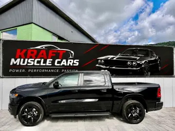DODGE RAM 1500 Laramie Night Edition   426 CP PANO