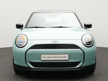 MINI Cooper E Classic Trim