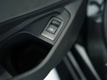 BMW M3 xD Competition 1.H  20  H&K  Carbon