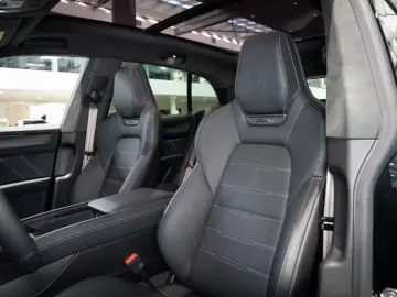 Porsche Cayenne Turbo Electric