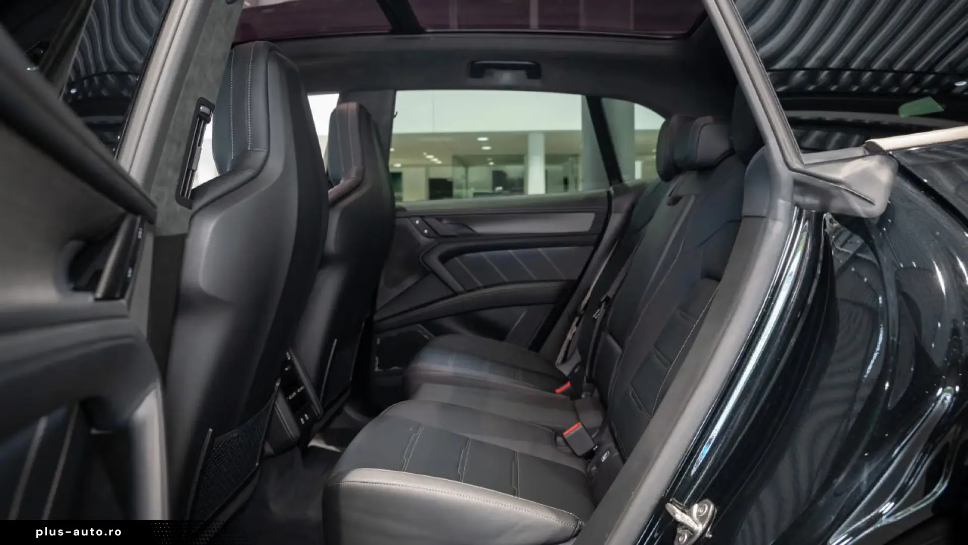 Porsche Cayenne Turbo Electric