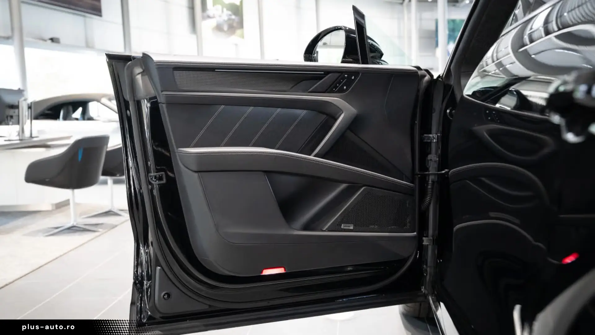 Porsche Cayenne Turbo Electric